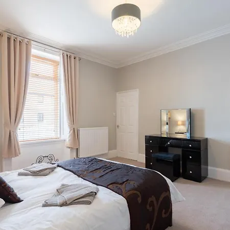 Scotston Villa - 5 Bedroom House With Hot Tub Forfar Exterior photo