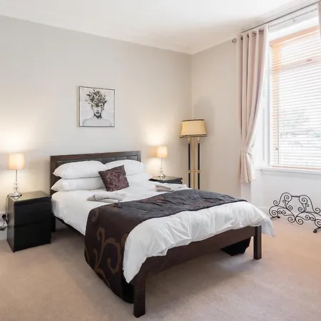 Scotston Villa - 5 Bedroom House With Hot Tub Forfar Exterior photo