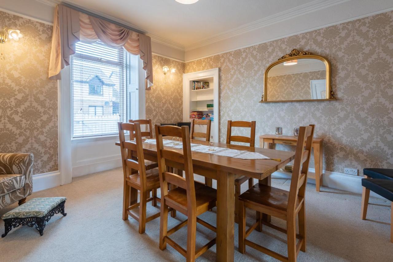 Holiday home Scotston - 5 Bedroom House With Hot Tub Forfar