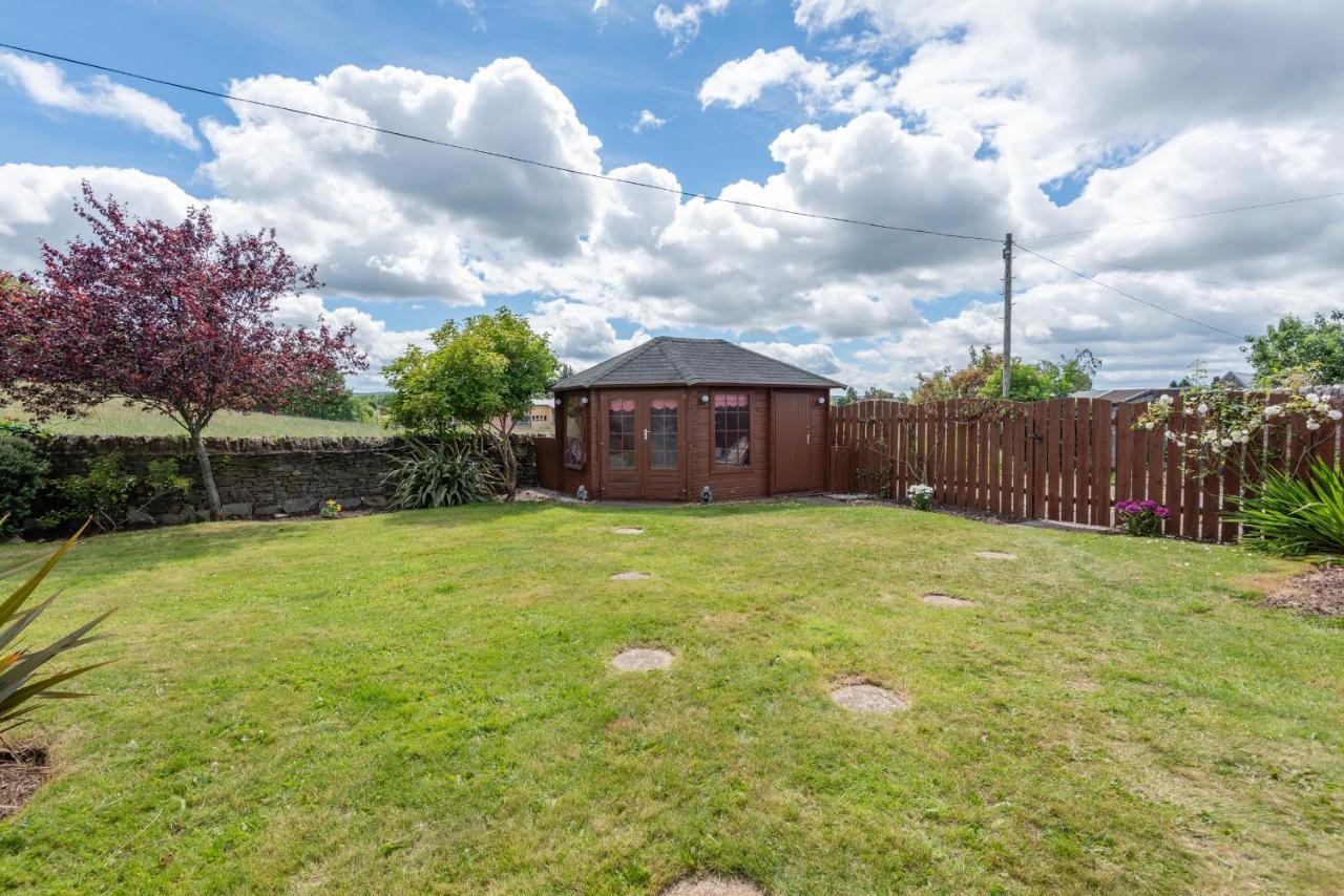 Scotston - 5 Bedroom House With Hot Tub